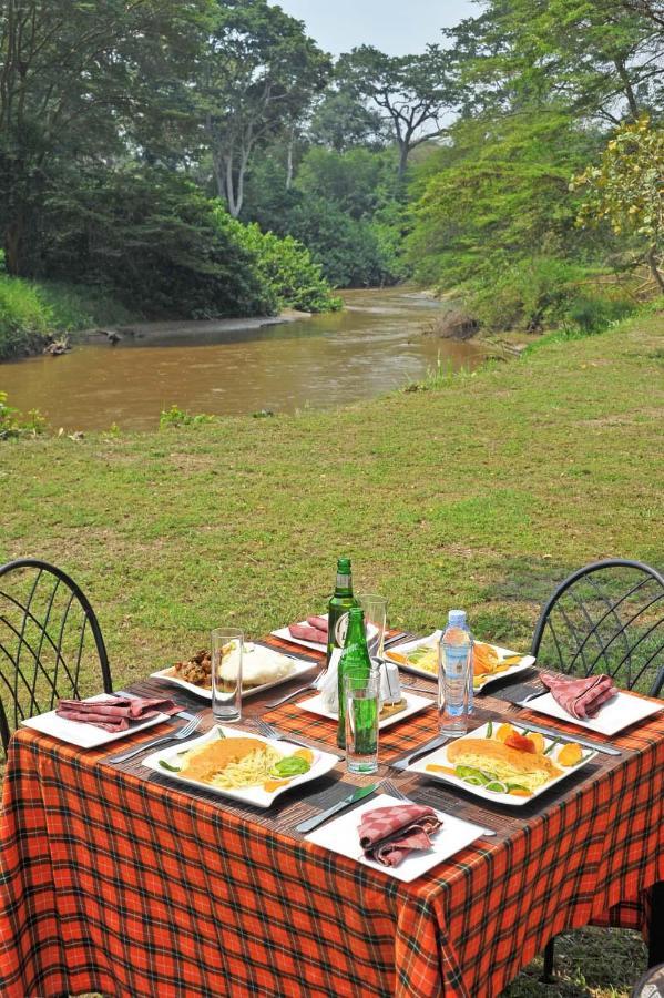 Bullbush River Camp Kihihi Buitenkant foto