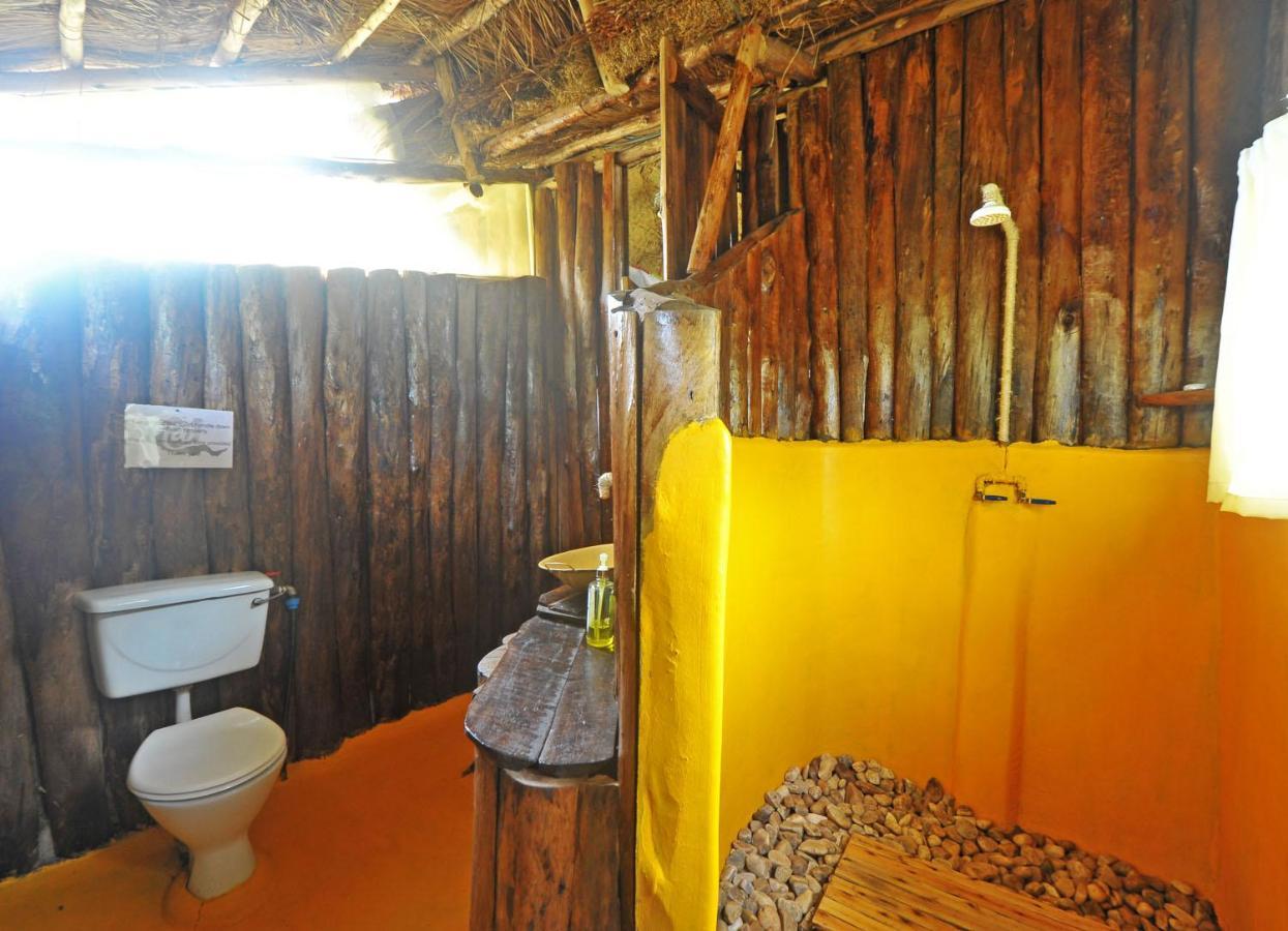 Bullbush River Camp Kihihi Buitenkant foto